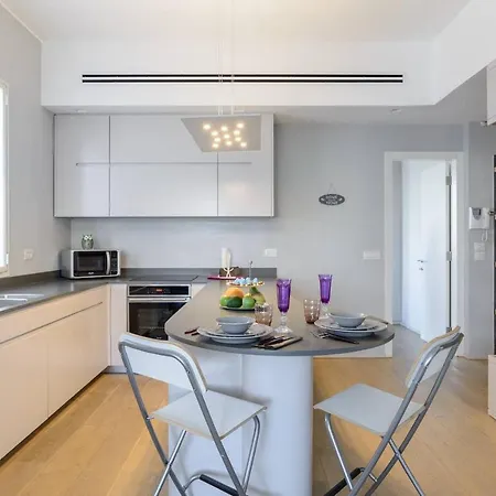 Italian Design Apartment In Rotchild /Habima Tel Aviv Exterior photo