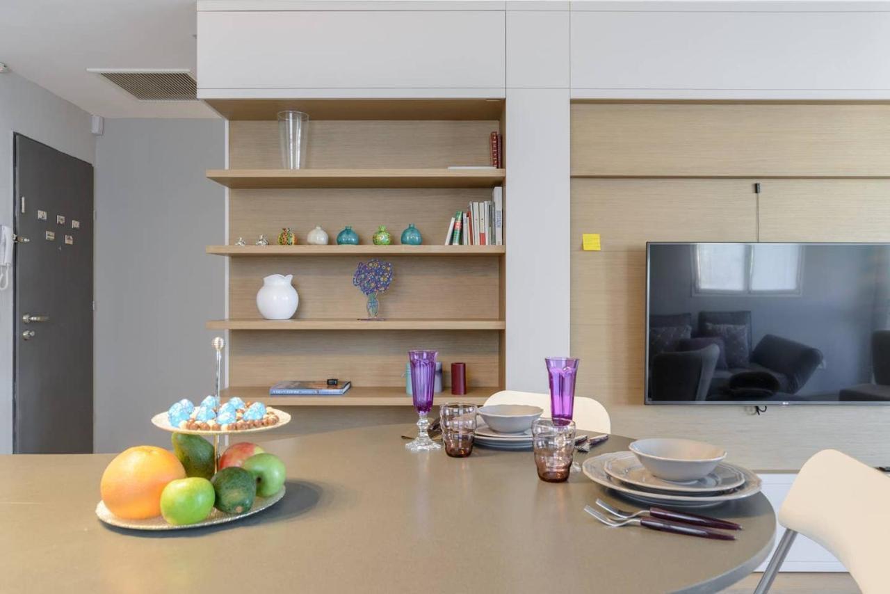 Italian Design In Rotchild /habima *